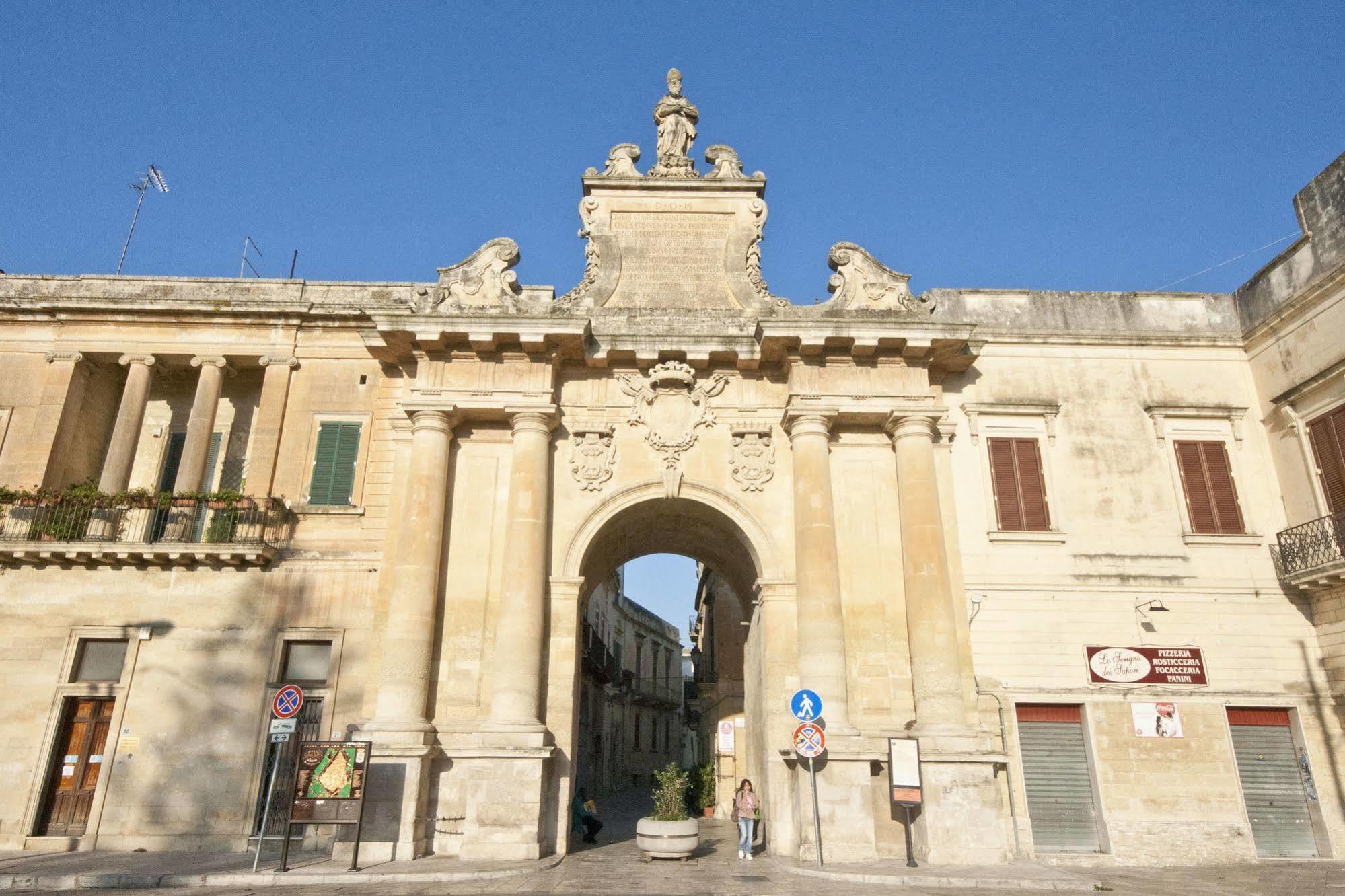 And So Bed & Breakfast Lecce Luaran gambar