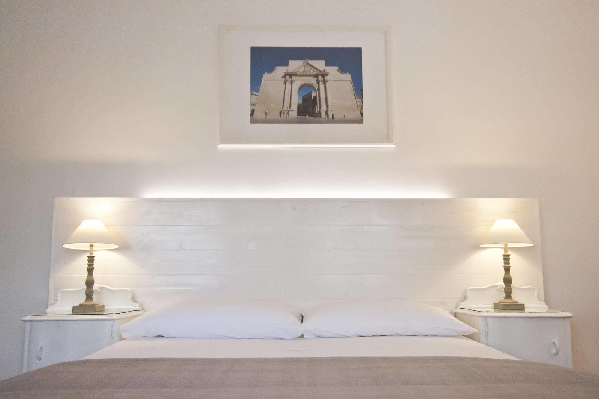And So Bed & Breakfast Lecce Luaran gambar